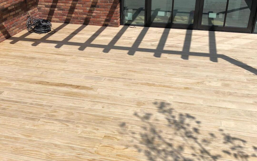 Clickwood on Grad Accoya terras